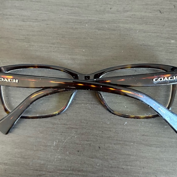 Coach eyeglasses with Coach case - Picture 7 of 13